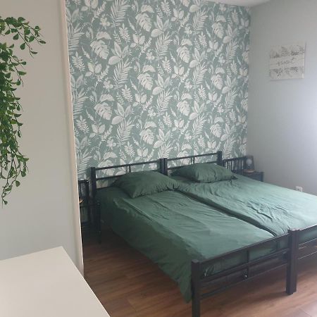 Le Refuge Apartment Lurcy-Levis ภายนอก รูปภาพ